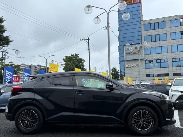 TOYOTA C-HR S-T